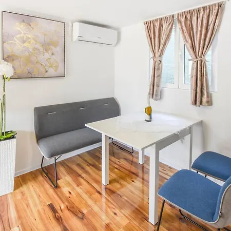Apartmán Mobile Dandelion Biograd Na Moru