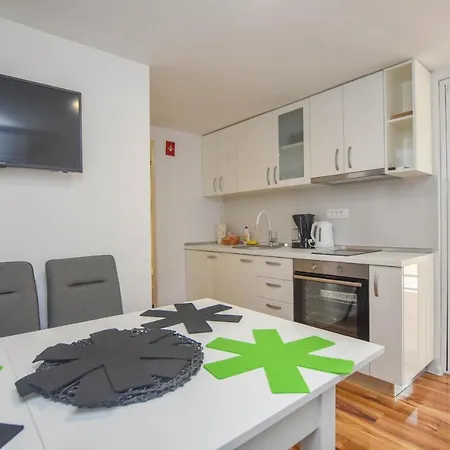 Mobile Dandelion * Biograd Na Moru