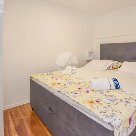 Mobile Dandelion Apartament