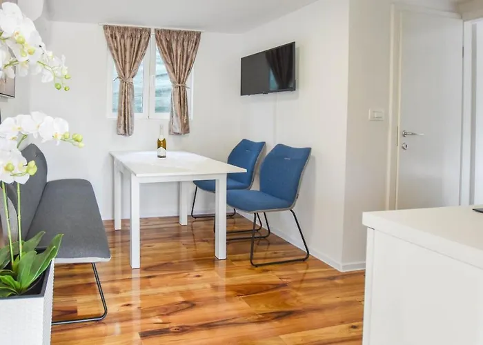Appartement Mobile Dandelion Biograd Na Moru